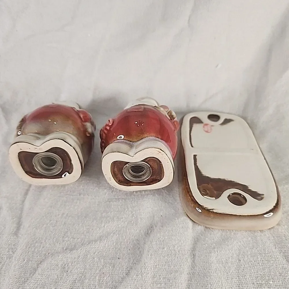CHRISTMAS Ceramic Santa Claus Salt And Pepper And Tray Set Enchanted Forest New